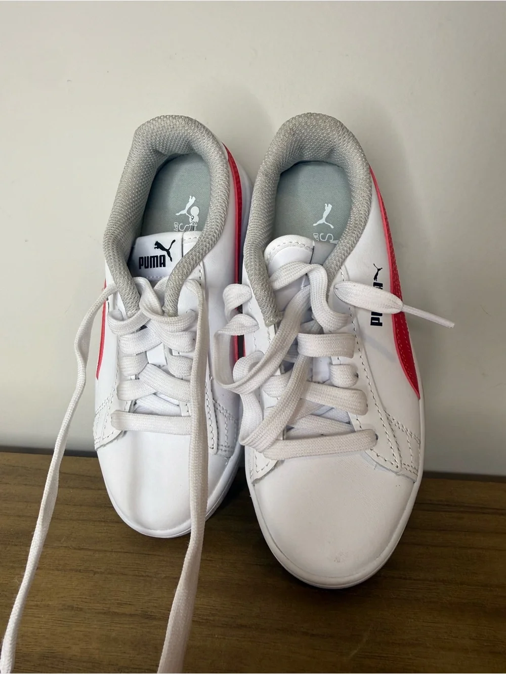 PUMA Smash v2 L Jr